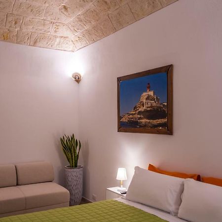Melo Accommodations Apartment Abbrescia Bari Exterior photo